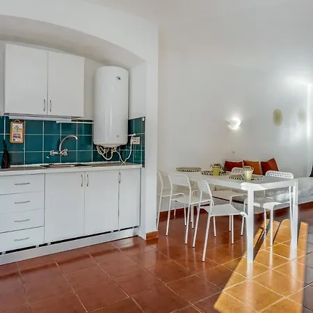 Apartment Rp Oura House By Lovelystay Albufeira