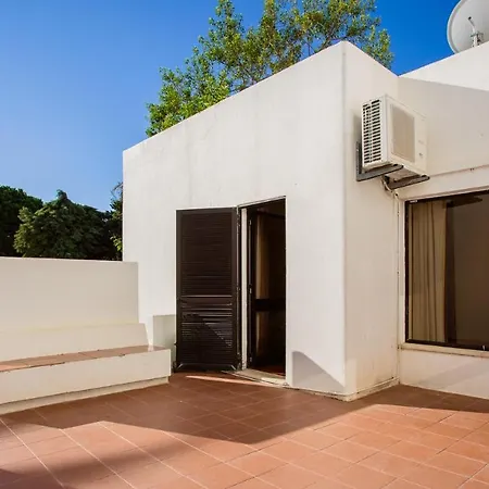 Rp Oura House By Lovelystay * Albufeira
